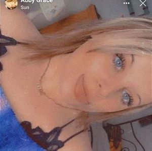 Meet your Posher, Abby